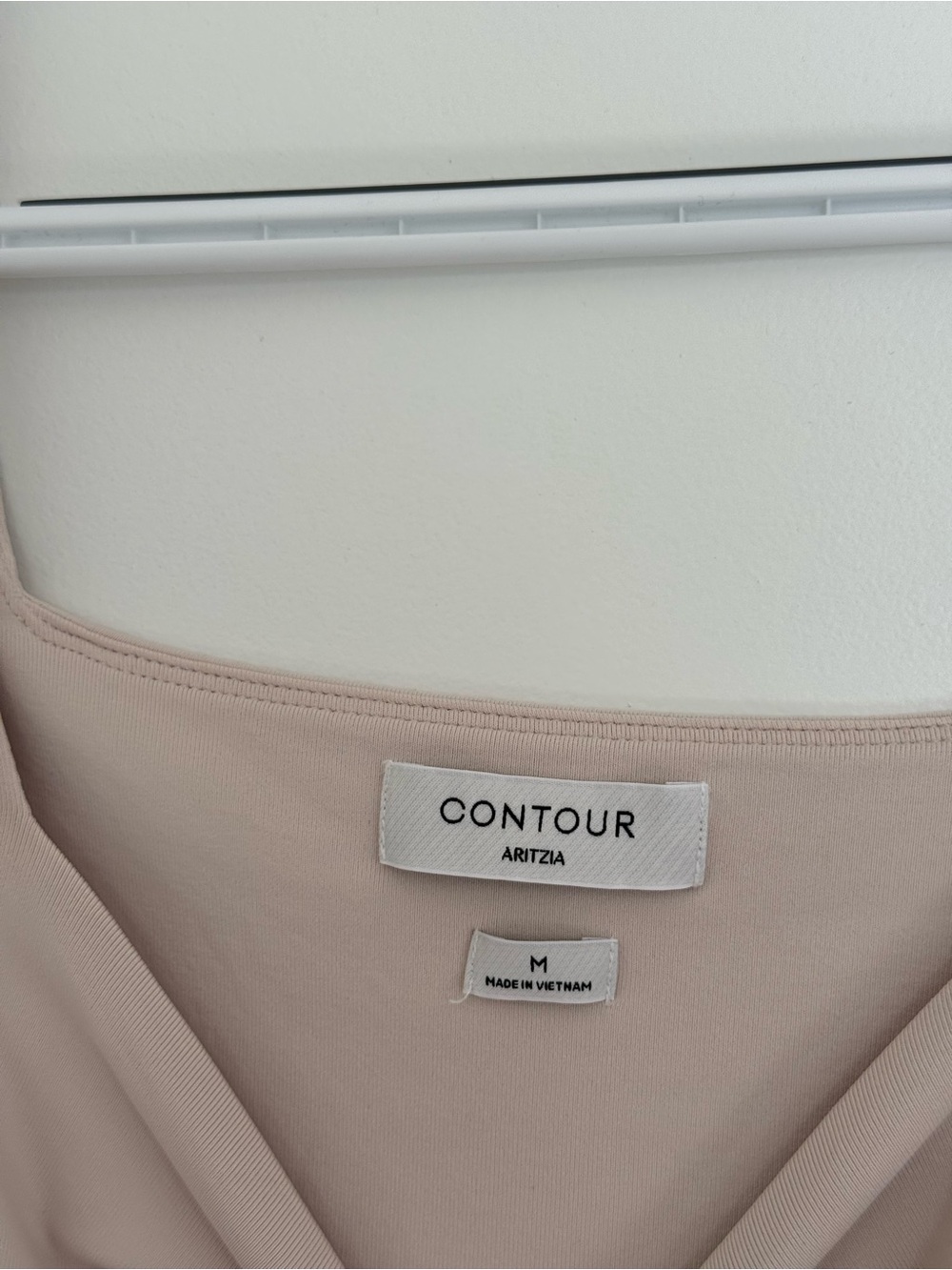Aritzia Contour Square-Neck Long Sleeve Bodysuit — Taupe - Picture 4 of 4